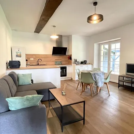 Happy Neez * Rebenacq