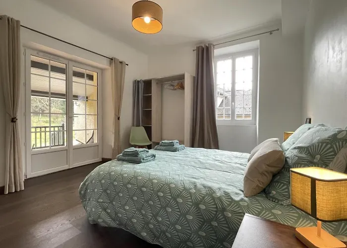 Happy Neez * Rebenacq